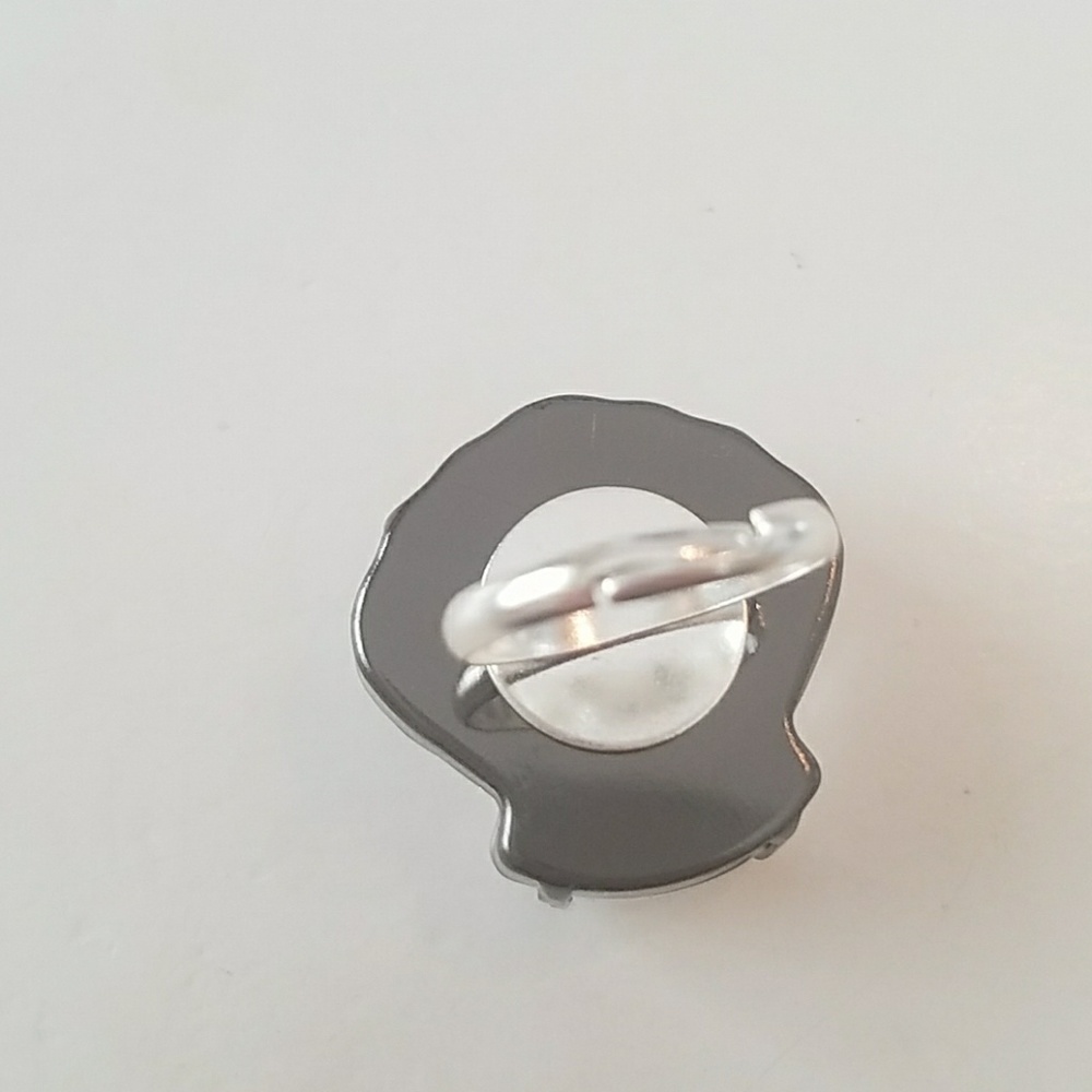GASOLINE GLAMOUR CRYSTAL SEASHELL RING - Picture 3 of 4